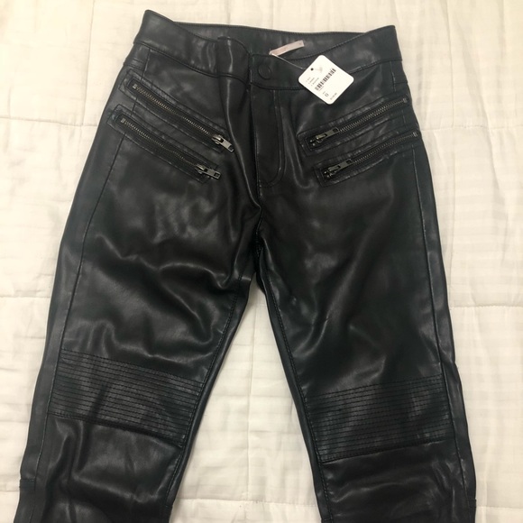 NWT Free People Faux Leather High Rise Pants - Picture 2 of 3